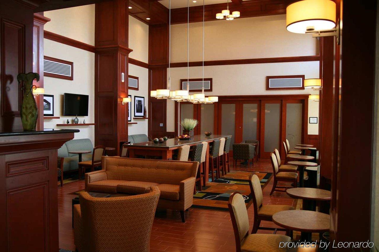 Hampton Inn & Suites Detroit/Chesterfield Restaurang bild